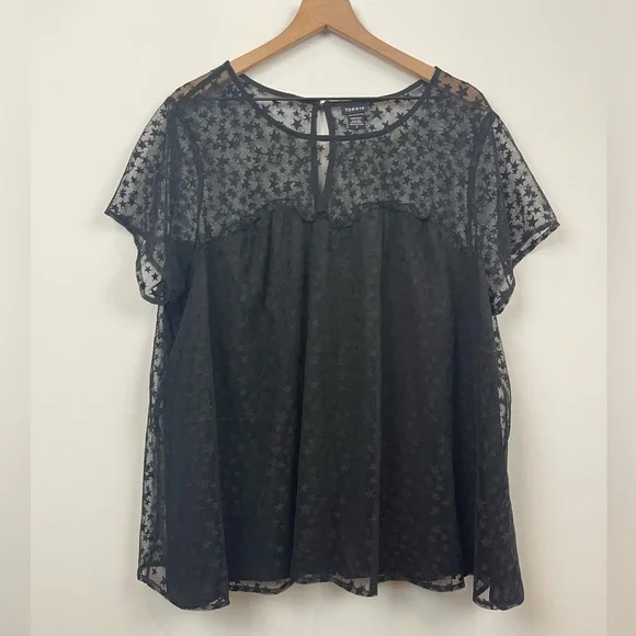 Torrid women's star print long line mesh grunge blouse top sz 2 - Picture 3 of 8